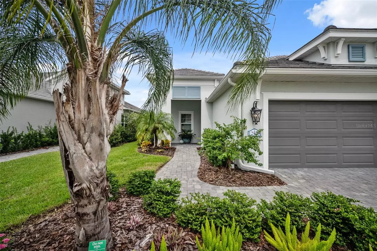 Venice, FL 34293,12528 PALATKA DR