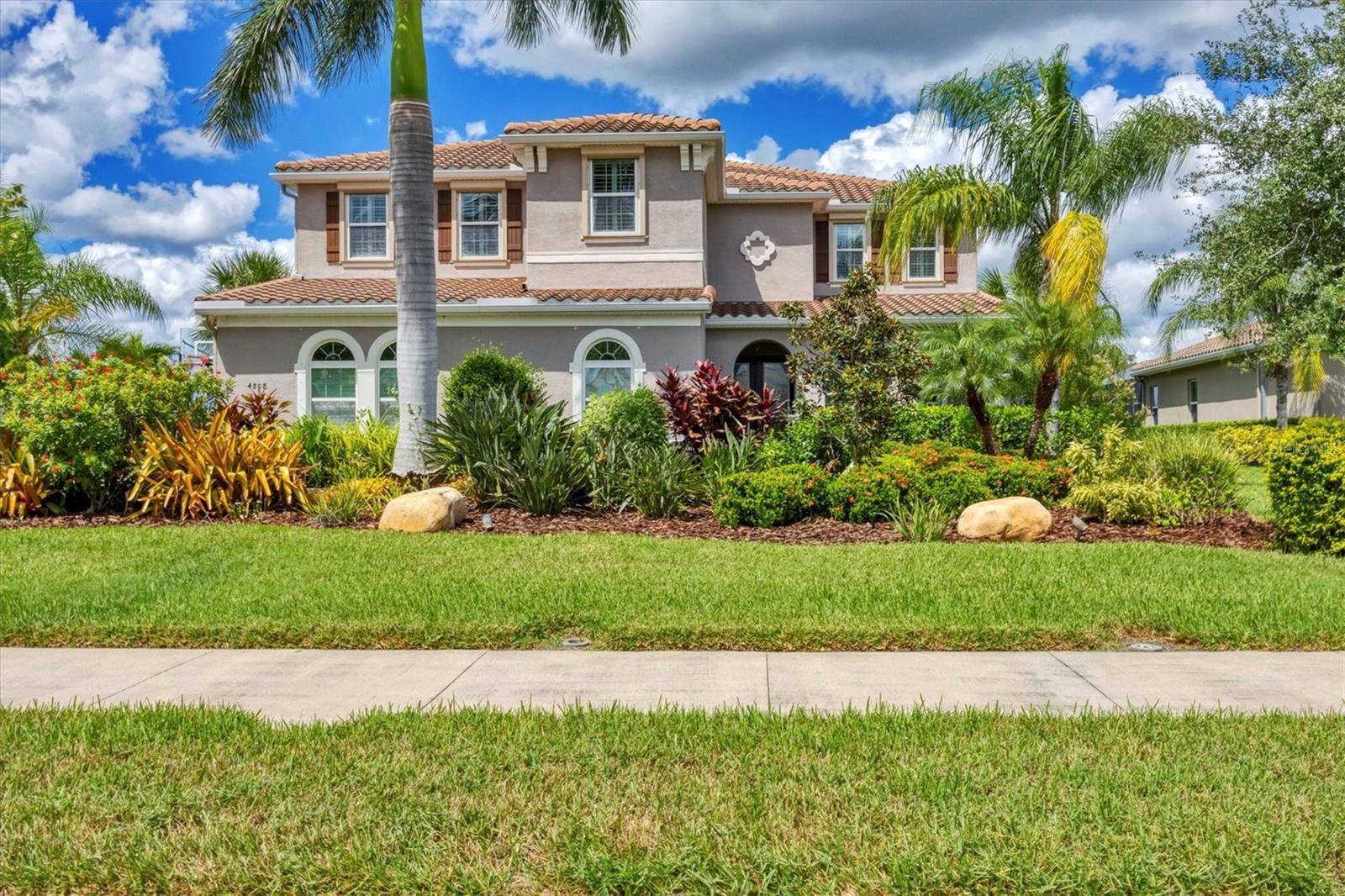 4808 VASCA DR, Sarasota, FL 34240