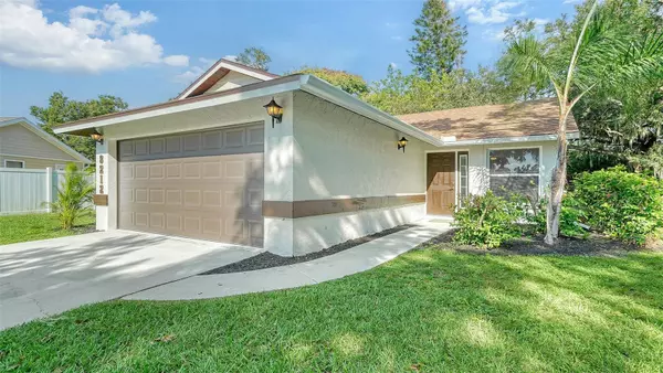 Sarasota, FL 34243,8212 COUNTRY OAKS CT