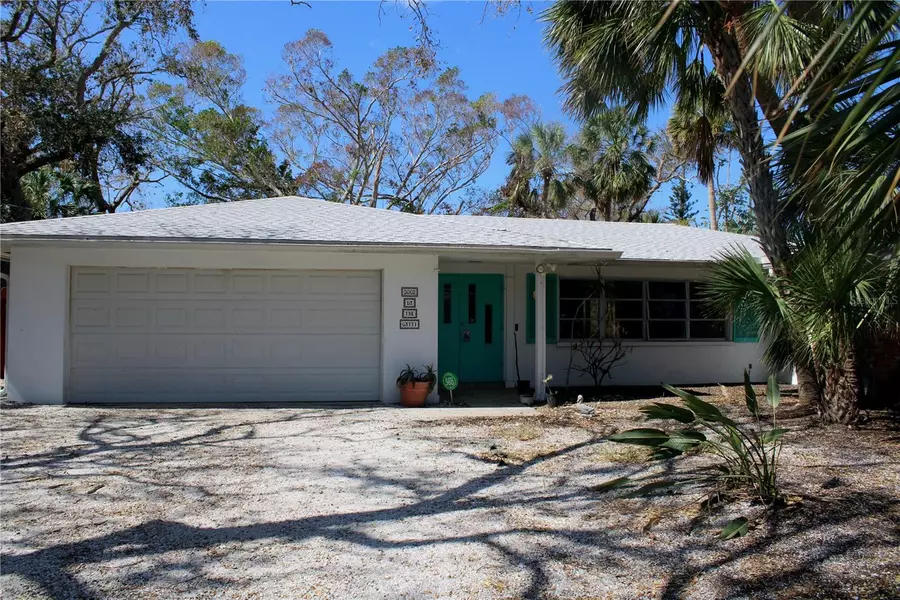 5062 SANDY COVE AVE, Sarasota, FL 34242