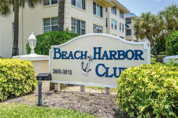 Longboat Key, FL 34228,3806 GULF OF MEXICO DR #C311