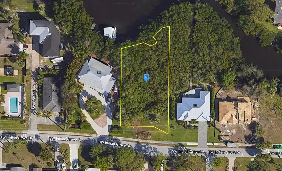 310 SW INDIAN GROVE DR, Stuart, FL 34994