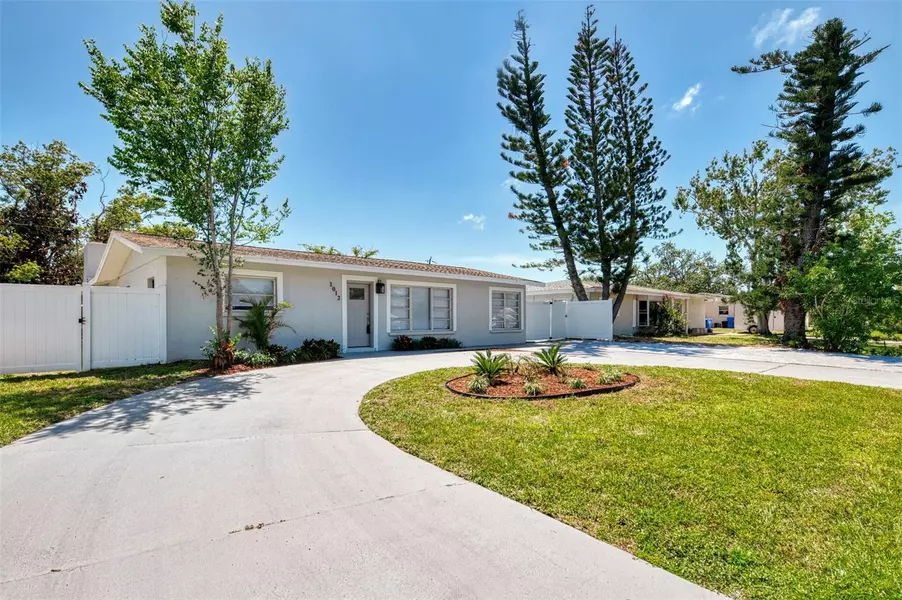 1012 MYRTLE AVE, Venice, FL 34285