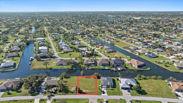 Cape Coral, FL 33991,216 SW 12TH ST