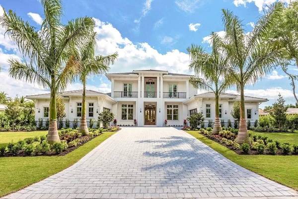 680 LONGVIEW DR, Longboat Key, FL 34228