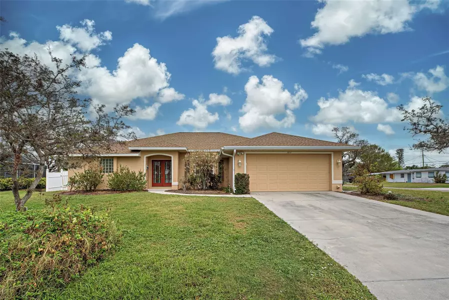 3851 STERLING RD, Venice, FL 34293