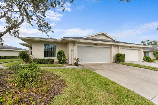 Sarasota, FL 34233,5525 BOUNTIFUL DR #20