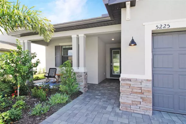 Bradenton, FL 34211,5225 BLUE CRUSH ST