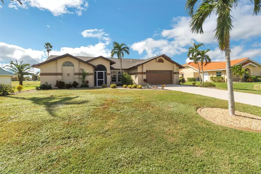 11915 PRINCE CHARLES CT, Cape Coral, FL 33991