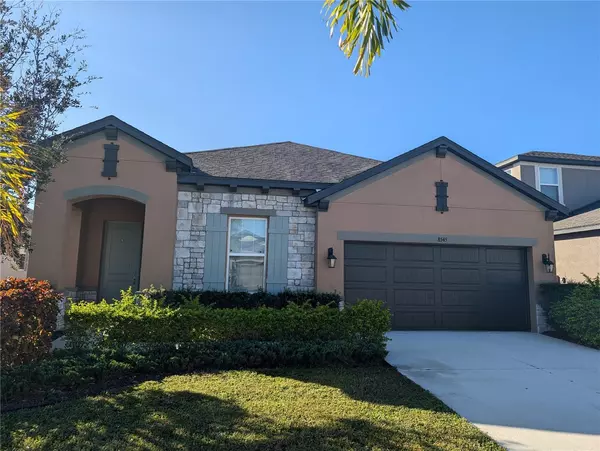 8545 CACHE DR, Sarasota, FL 34240