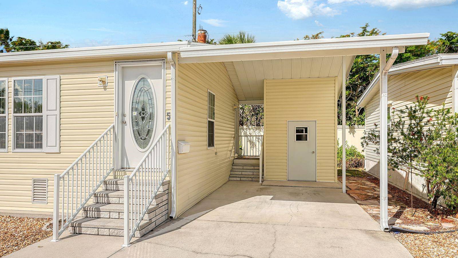 Sarasota, FL 34231,5 SOUTHWINDS DR
