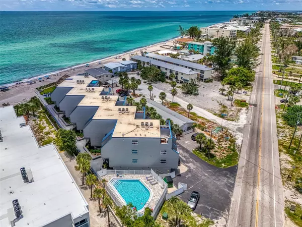 Englewood, FL 34223,2400 N BEACH RD #17