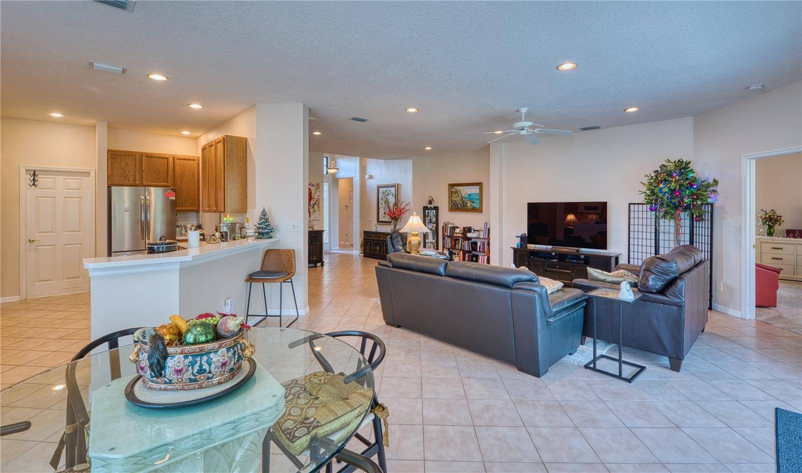 Sarasota, FL 34243,8115 STIRLING FALLS CIR