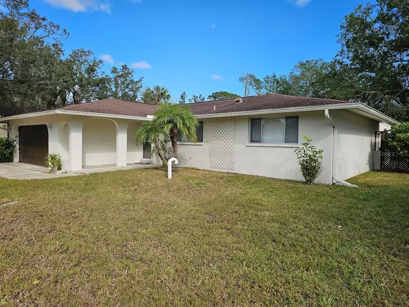 5030 CAPRI AVE, Sarasota, FL 34235