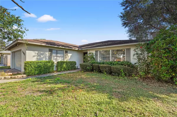 Sarasota, FL 34232,5709 WHISTLEWOOD CIR