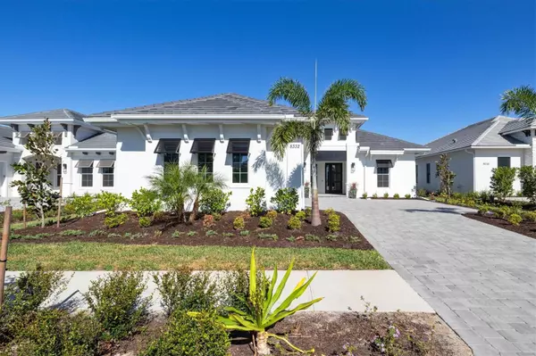 Sarasota, FL 34240,8332 SEA GLASS CT