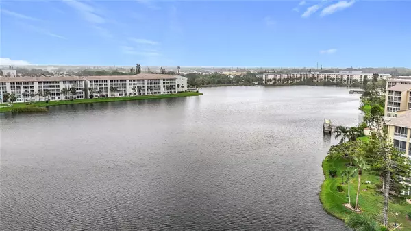 3546 LAKE BAYSHORE DR #K-124, Bradenton, FL 34205