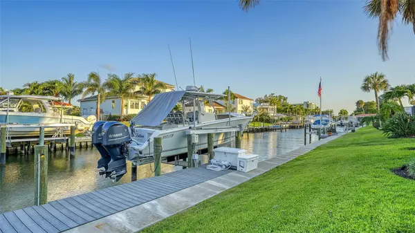 Longboat Key, FL 34228,550 WEDGE LN