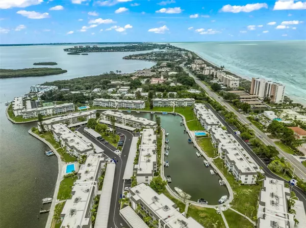 Longboat Key, FL 34228,4360 CHATHAM DR #108