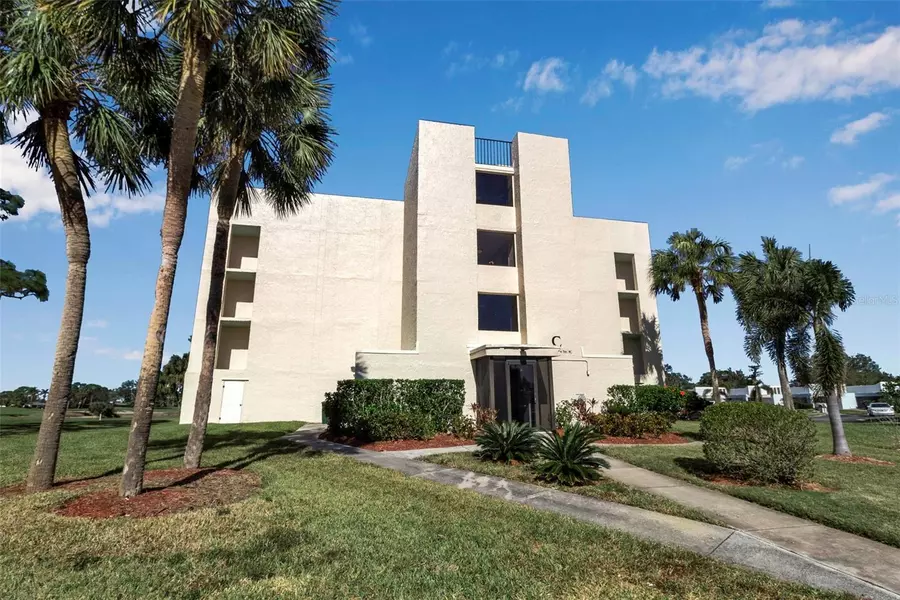 4119 61ST AVENUE TER W #105, Bradenton, FL 34210