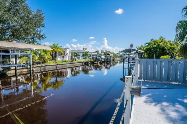 Punta Gorda, FL 33982,3110 COQUINA ESPLANADE