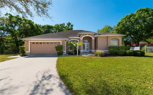 Sarasota, FL 34243,7453 39TH CT E