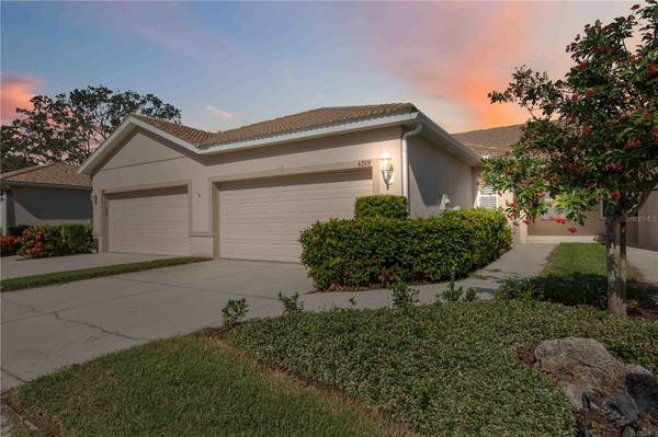4209 CASCADE FALLS DR, Sarasota, FL 34243