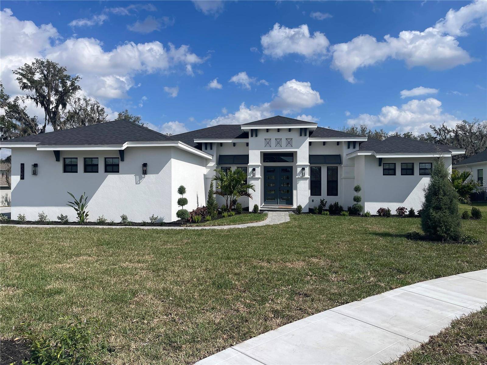 6006 ABBEY OAKS DR, Lakeland, FL 33811