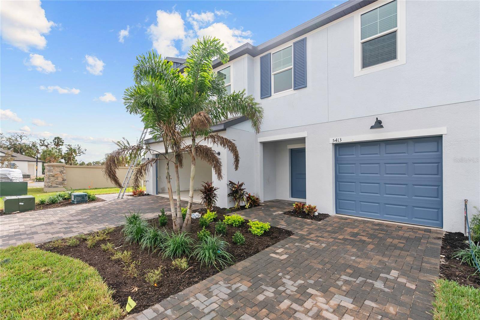 5413 TRIPOLI DR,  Palmetto,  FL 34221