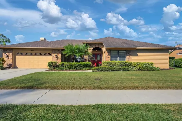 Sarasota, FL 34233,4918 FALLCREST CIR