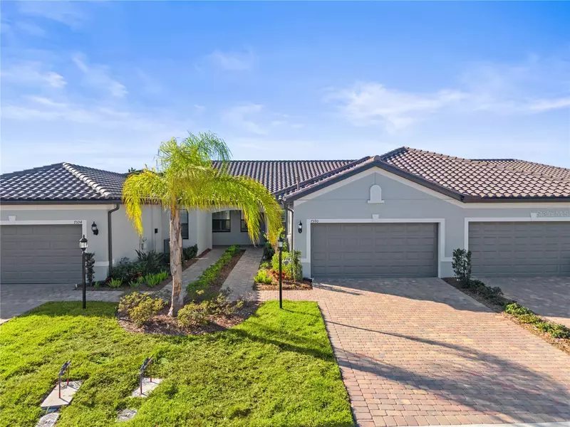 7590 SUMMERLAND CV, Bradenton, FL 34202