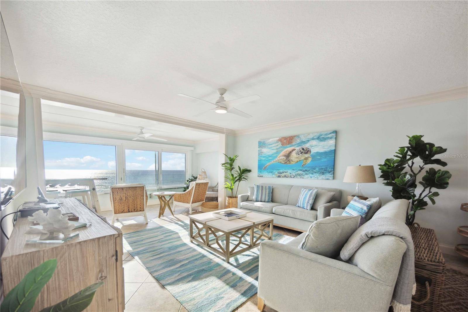 Sarasota, FL 34242,6140 MIDNIGHT PASS RD #407