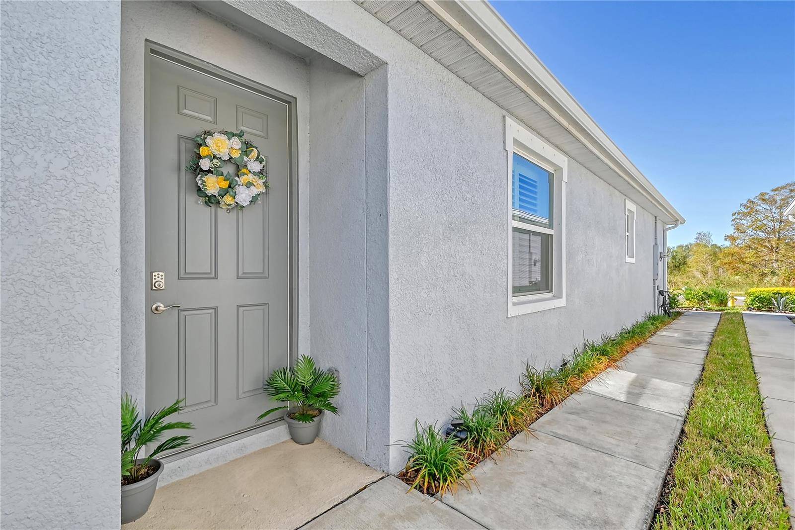 Bradenton, FL 34212,419 157TH CT E