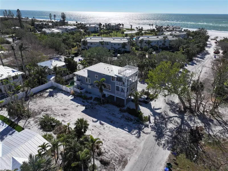 321 NORTH SHORE RD #LOT ONLY, Longboat Key, FL 34228