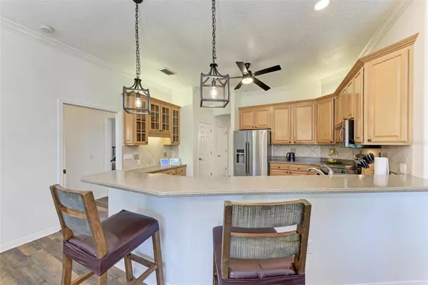 Bradenton, FL 34202,21709 DEER POINTE XING