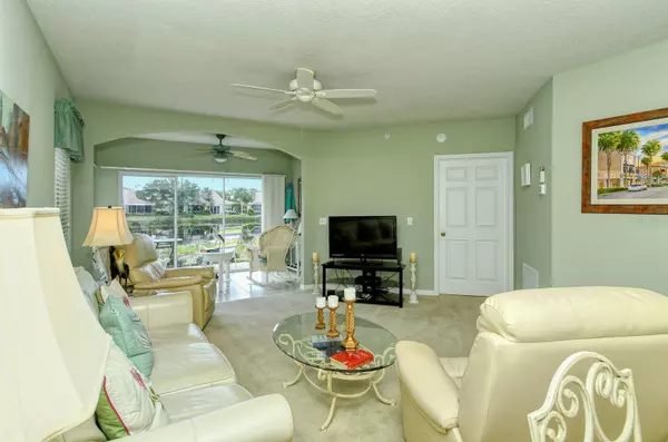 Venice, FL 34293,905 ADDINGTON CT #102