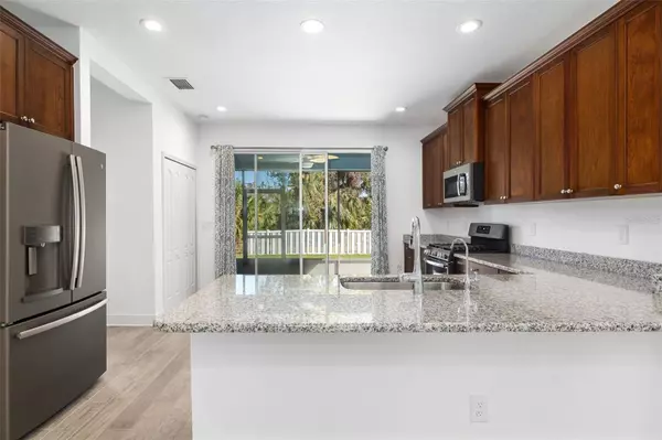 Parrish, FL 34219,3632 SHIMMERING OAKS DR