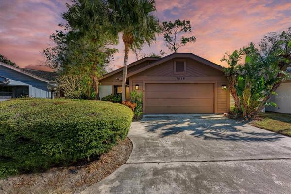 7829 PINE TRACE DR, Sarasota, FL 34243