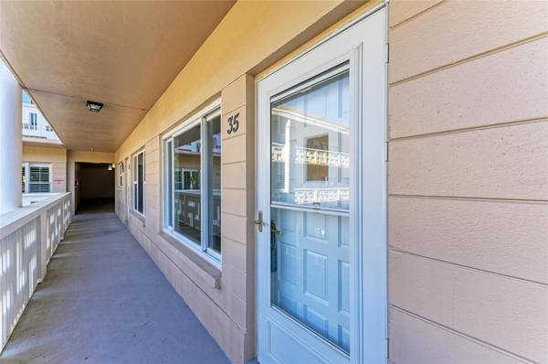 2435 SUMATRAN WAY #35, Clearwater, FL 33763