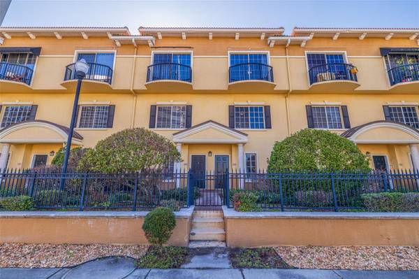 5252 W KENNEDY BLVD #5252, Tampa, FL 33609