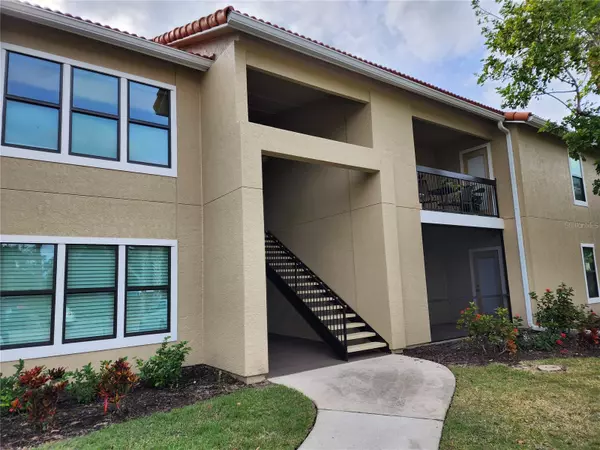 4006 CROCKERS LAKE BLVD #17, Sarasota, FL 34238