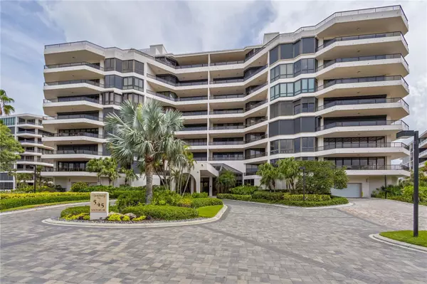 Longboat Key, FL 34228,545 SANCTUARY DR #B406