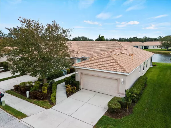 4156 CASCADE FALLS DR, Sarasota, FL 34243