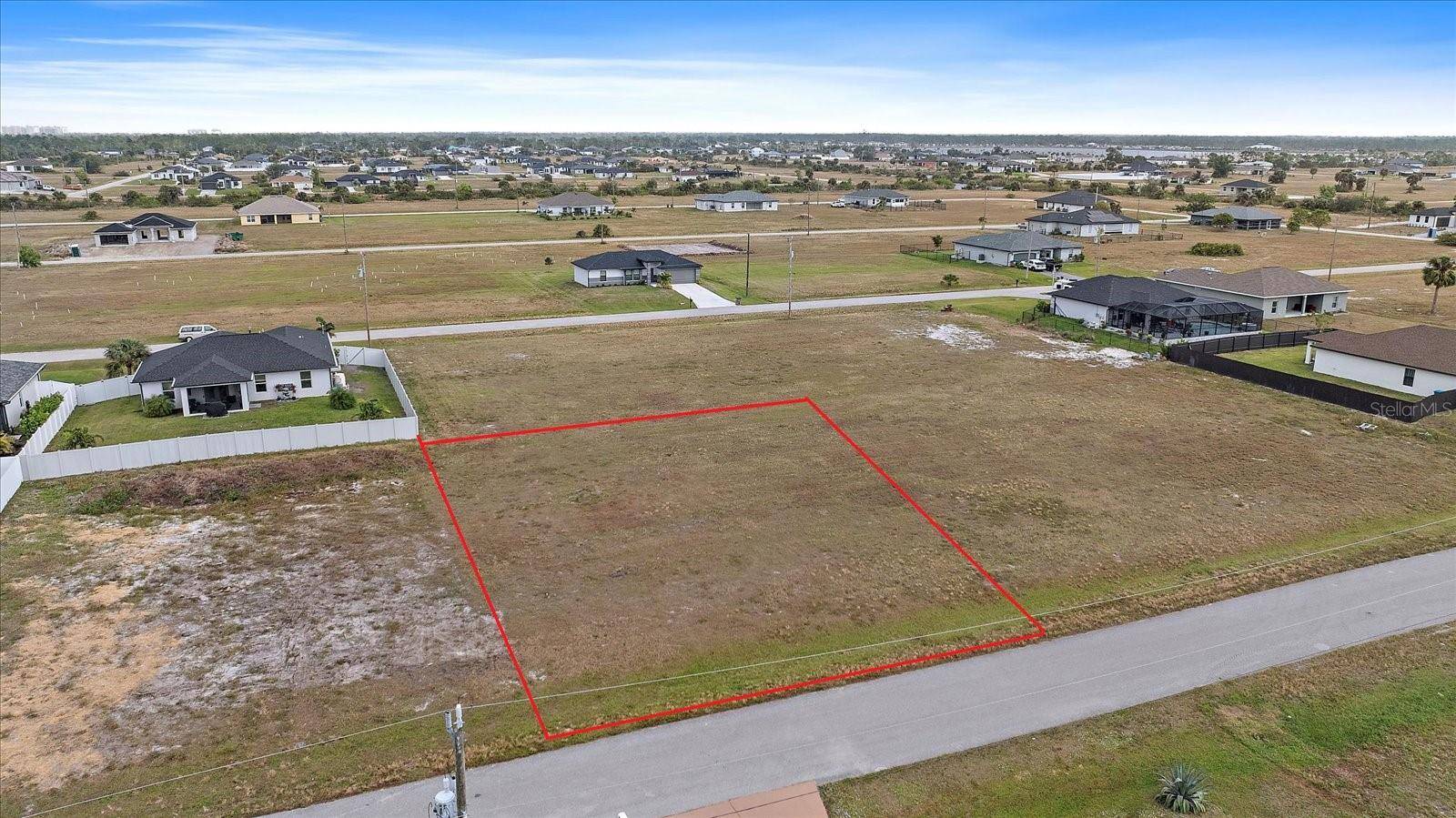 3915 NW 38TH LN, Cape Coral, FL 33993