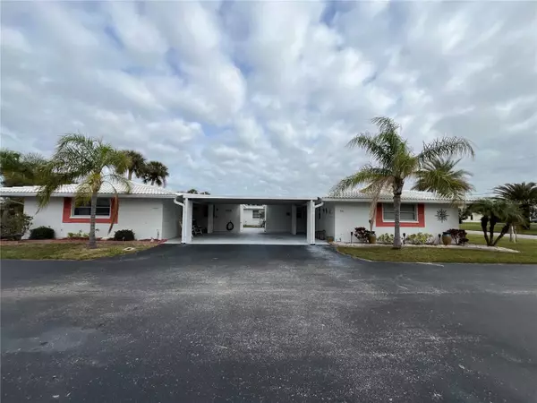 Venice, FL 34293,1741 CARIBBEAN CIR #13