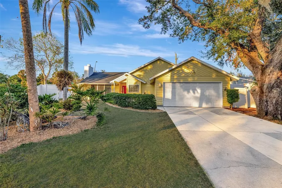 5101 ISLAND DATE ST, Sarasota, FL 34232