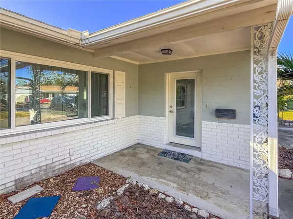 4001 17TH AVE W, Bradenton, FL 34205