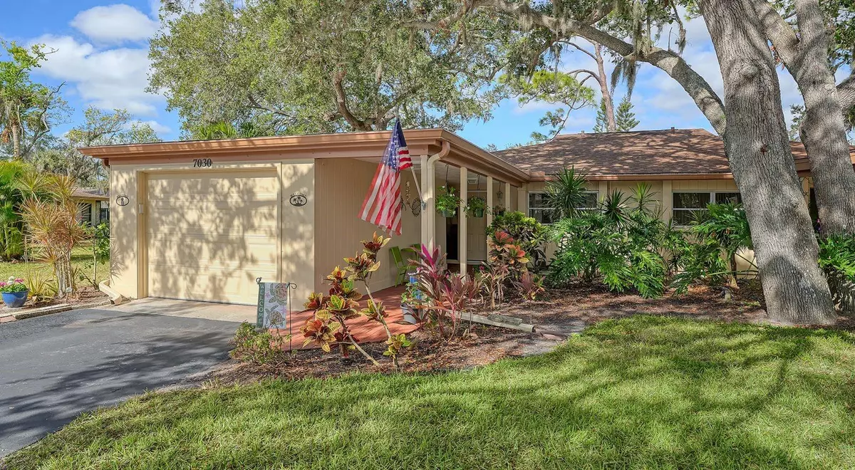 Sarasota, FL 34231,7030 BRIGHT CREEK DR #51