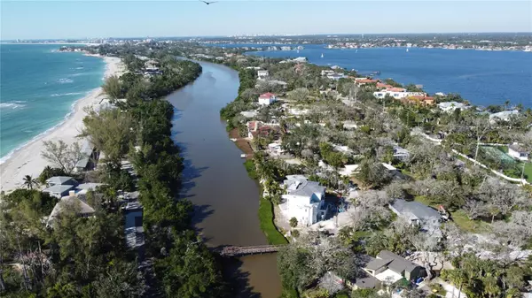 Sarasota, FL 34242,8534 HERON LAGOON CIR