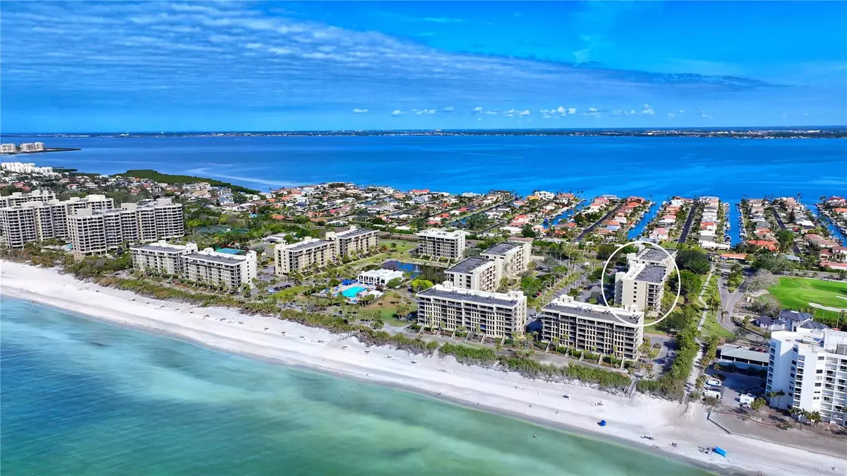 Longboat Key, FL 34228,1065 GULF OF MEXICO DR #201